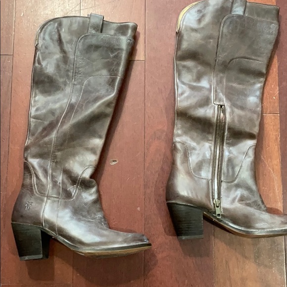 Boots - Picture 1 of 5